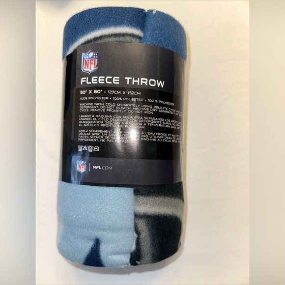 New NFL Dallas Cowboys fleece blanket 30” x 60” - Picture 6 of 8